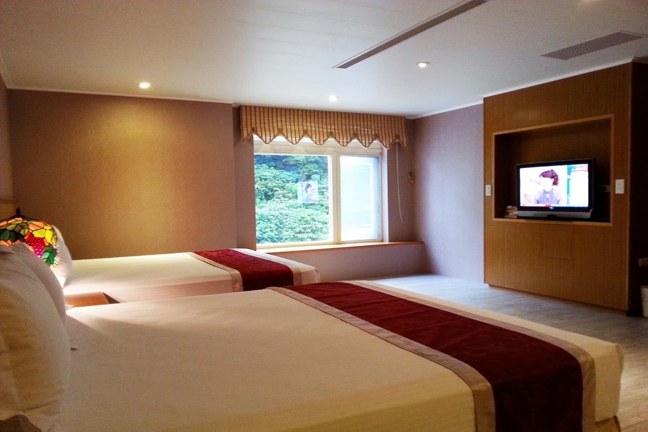 Yufuin Hot Spring Apartment Wulai Luaran gambar