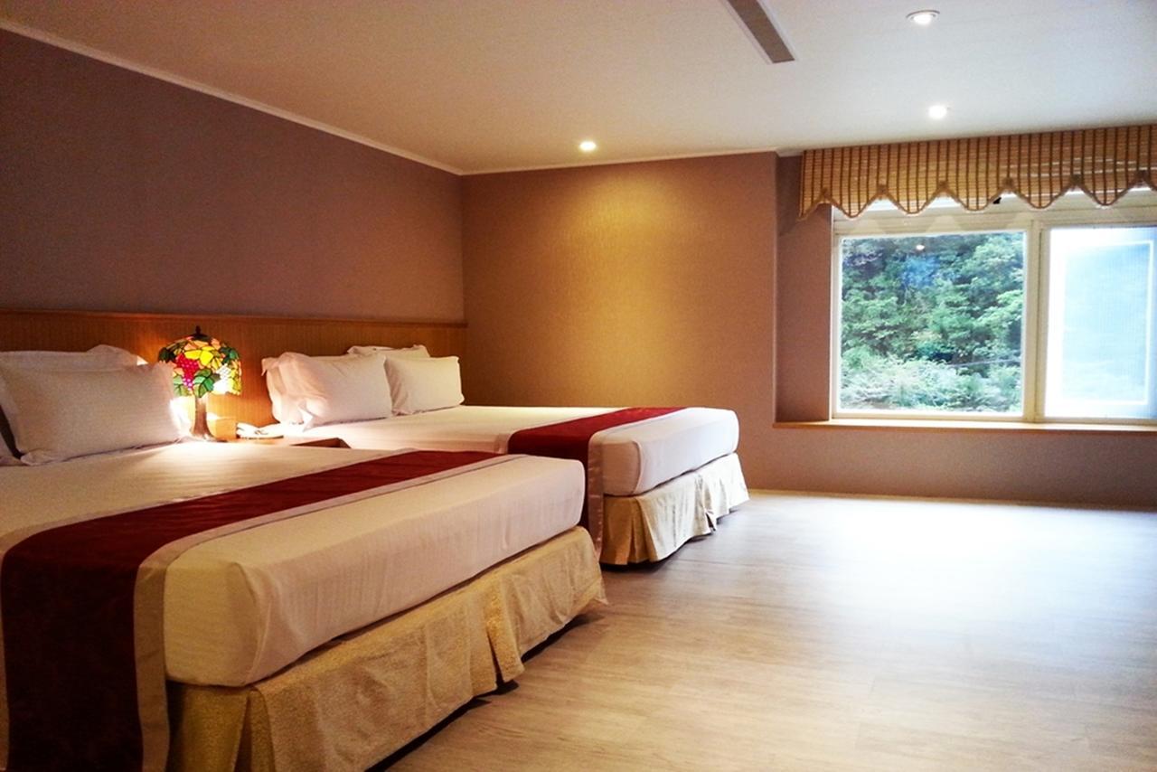 Yufuin Hot Spring Apartment Wulai Luaran gambar